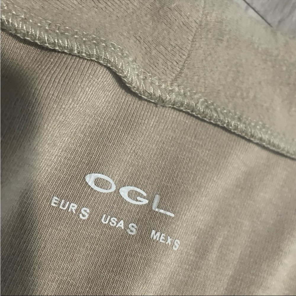 OGL Beige Casual Top - Picture 2 of 2